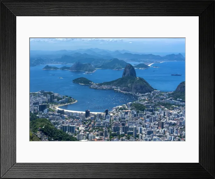 Framed Print : Outlook from the Christo statue over Rio de Janeiro and the famous Sugar Loaf, Rio de Janeiro, Brazil, South America Framed Print : Outlook from the Christo statue over Rio de Janeiro and the famous Sugar Loaf, Rio de Janeiro, Brazil, South America
