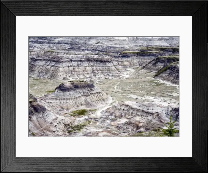 Framed Print : Dinosaur Valley, Drumheller, Alberta, Canada, North America Framed Print : Dinosaur Valley, Drumheller, Alberta, Canada, North America