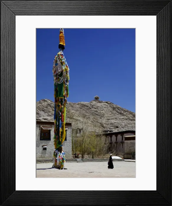 Framed Print : Courtyard in Palcho Monastery, Gyantse, Tibet, China, Asia Framed Print : Courtyard in Palcho Monastery, Gyantse, Tibet, China, Asia