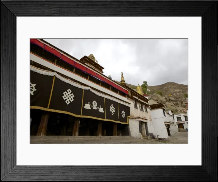 Framed Print : Entrance to the assembly hall at Sera Monastery, Lhasa, Tibet, China, Asia Framed Print : Entrance to the assembly hall at Sera Monastery, Lhasa, Tibet, China, Asia