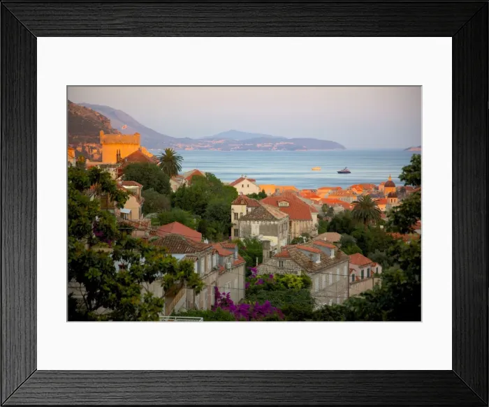 Framed Print : View over Old Town at sunset, Dubrovnik, Dalmatia, Croatia, Europe Framed Print : View over Old Town at sunset, Dubrovnik, Dalmatia, Croatia, Europe