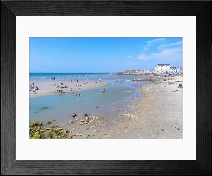 Framed Print : Wimereux beach, Cote d Opale, Region Nord-Pas de Calais, France, Europe Framed Print : Wimereux beach, Cote d Opale, Region Nord-Pas de Calais, France, Europe