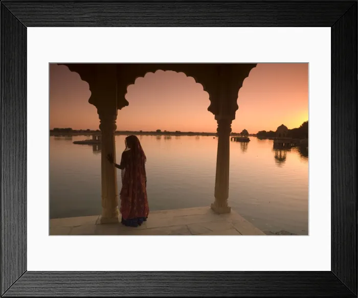 Framed Print : Woman in traditional dress, Jaisalmer, Western Rajasthan, India, Asia Framed Print : Woman in traditional dress, Jaisalmer, Western Rajasthan, India, Asia