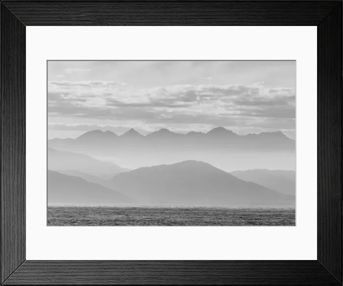 Framed Print : The coastline of Kaikoura in black and white, South Island, New Zealand, Pacific Framed Print : The coastline of Kaikoura in black and white, South Island, New Zealand, Pacific
