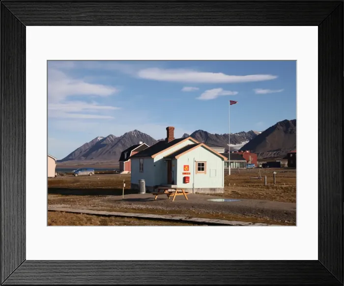 Framed Print : Most northerly Post Office in the world, Ny Alesund, Svalbard, Norway, Scandinavia, Europe Framed Print : Most northerly Post Office in the world, Ny Alesund, Svalbard, Norway, Scandinavia, Europe