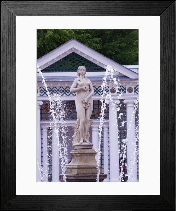 Framed Print : Eve Fountain, Peterhof gardens in summer, Petrodvorets, St. Petersburg, Russia, Europe Framed Print : Eve Fountain, Peterhof gardens in summer, Petrodvorets, St. Petersburg, Russia, Europe