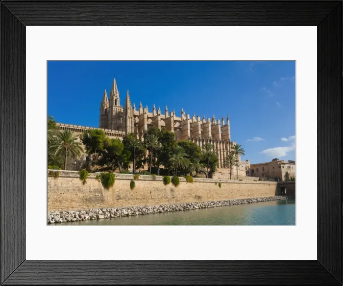 Framed Print : Cathedral of Santa Maria of Palma (La Seu), Palma de Mallorca, Majorca, Balearic Islands, Spain, Mediterranean, Europe Framed Print : Cathedral of Santa Maria of Palma (La Seu), Palma de Mallorca, Majorca, Balearic Islands, Spain, Mediterranean, Europe