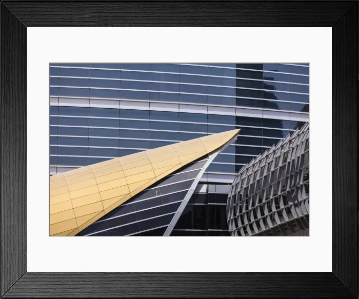 Framed Print : Metro station, Dubai, United Arab Emirates, Middle East Framed Print : Metro station, Dubai, United Arab Emirates, Middle East