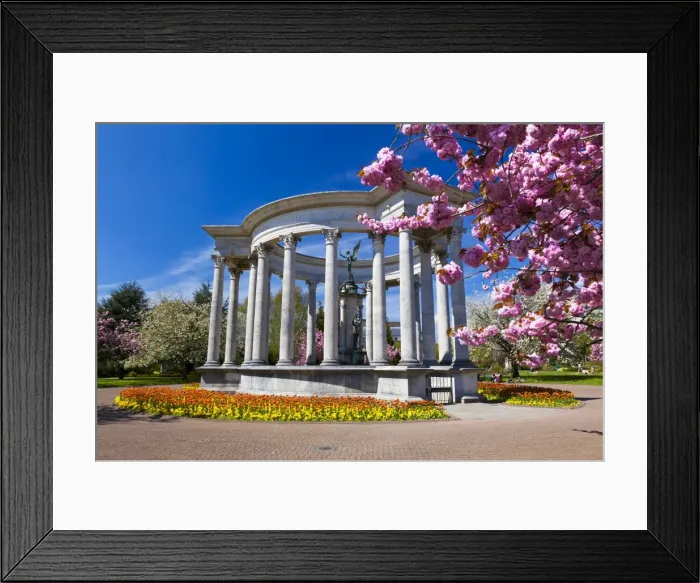 Framed Print : Welsh National War Memorial, Alexandra Gardens, Cardiff, Wales, United Kingdom, Europe Framed Print : Welsh National War Memorial, Alexandra Gardens, Cardiff, Wales, United Kingdom, Europe