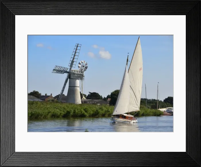 Framed Print : Sailing boat in front of Thurne Dyke Drainage Mill, windmill, Thurne, Norfolk, England, United Kingdom, Europe Framed Print : Sailing boat in front of Thurne Dyke Drainage Mill, windmill, Thurne, Norfolk, England, United Kingdom, Europe