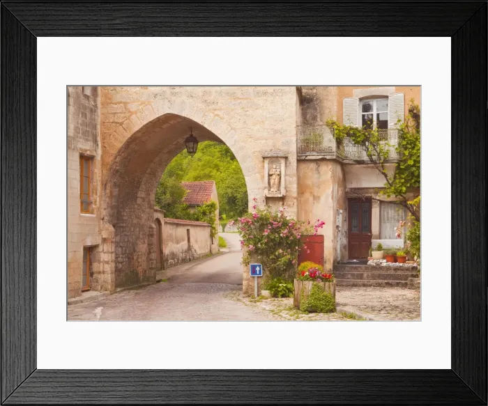 Framed Print : One of the old gates to the village of Noyers sur Serein in Yonne, Burgundy, France, Europe Framed Print : One of the old gates to the village of Noyers sur Serein in Yonne, Burgundy, France, Europe