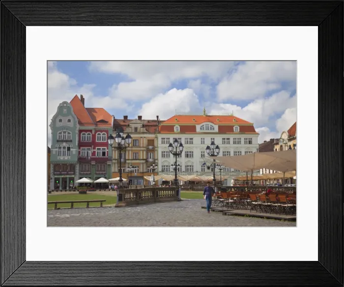 Framed Print : Outdoor cafes in Piata Unirii, Timisoara, Banat, Romania, Europe Framed Print : Outdoor cafes in Piata Unirii, Timisoara, Banat, Romania, Europe