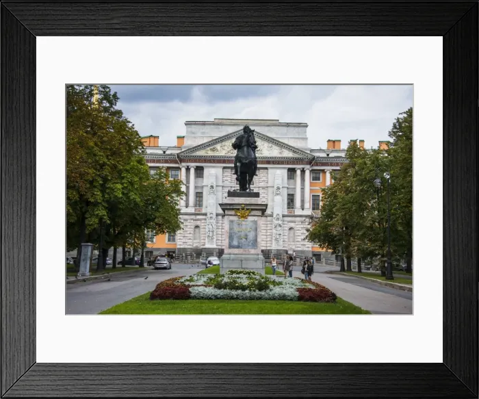 Framed Print : Mikhaylovskiy Castle, St. Petersburg, Russia, Europe Framed Print : Mikhaylovskiy Castle, St. Petersburg, Russia, Europe