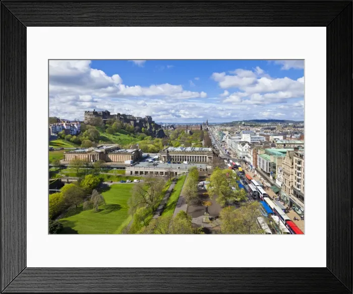 Framed Print : Edinburgh city skyline with the castle and Princes Street, Edinburgh, Lothian, Scotland, United Kingdom, Europe Framed Print : Edinburgh city skyline with the castle and Princes Street, Edinburgh, Lothian, Scotland, United Kingdom, Europe