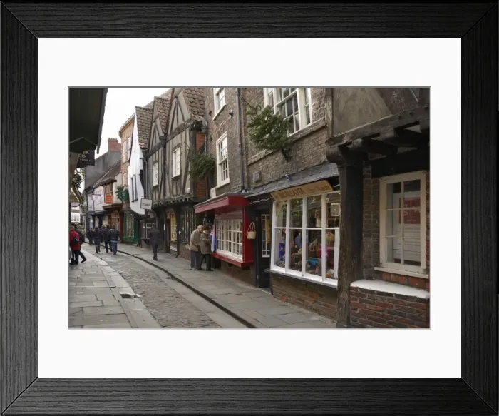 Framed Print : The medieval narrow street of the Shambles and Little Shambles, York, Yorkshire, England, United Kingdom, Europe Framed Print : The medieval narrow street of the Shambles and Little Shambles, York, Yorkshire, England, United Kingdom, Europe