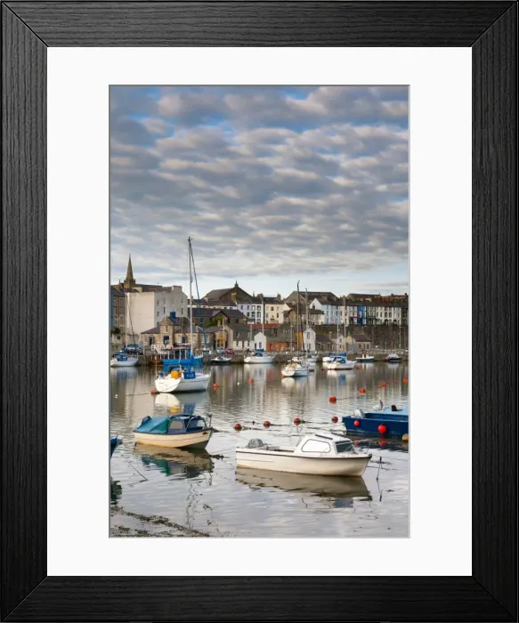 Framed Print : Caernarfon Harbour, Caernarfon, Gwynedd, Wales, United Kingdom, Europe Framed Print : Caernarfon Harbour, Caernarfon, Gwynedd, Wales, United Kingdom, Europe