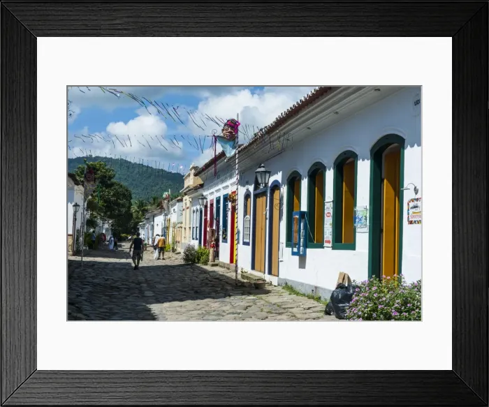 Framed Print : Colourful colonial houses in Paraty, south of Rio de Janeiro, Brazil, South America
