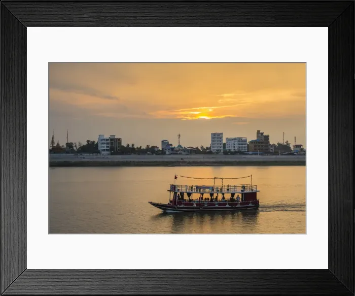Framed Print : Sunset along the Mekong River in the capital city of Phnom Penh, Cambodia, Indochina, Southeast Asia, Asia Framed Print : Sunset along the Mekong River in the capital city of Phnom Penh, Cambodia, Indochina, Southeast Asia, Asia