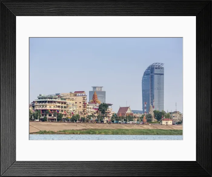 Framed Print : View along the Mekong River in the capital city of Phnom Penh, Cambodia, Indochina, Southeast Asia, Asia Framed Print : View along the Mekong River in the capital city of Phnom Penh, Cambodia, Indochina, Southeast Asia, Asia