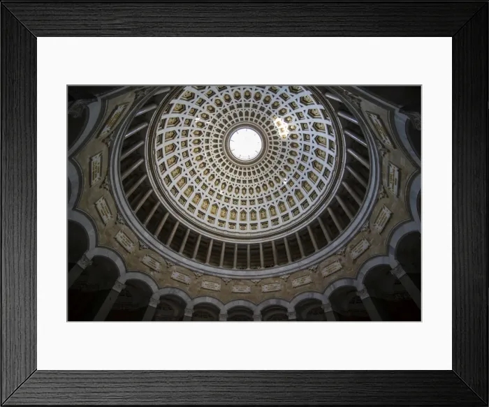 Framed Print : Round cupola of the Befreiungshalle (Hall of Liberation) upon Mount Michelsberg above the city of Kelheim, Bavaria, Germany, Europe Framed Print : Round cupola of the Befreiungshalle (Hall of Liberation) upon Mount Michelsberg above the city of Kelheim, Bavaria, Germany, Europe