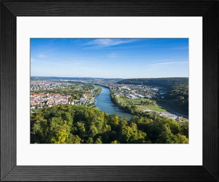 Framed Print : View over Kehlheim and the River Danube from the Befreiungshalle, Kehlheim (Kelheim), Bavaria, Germany, Europe Framed Print : View over Kehlheim and the River Danube from the Befreiungshalle, Kehlheim (Kelheim), Bavaria, Germany, Europe