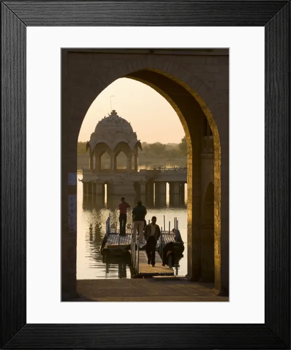 Framed Print : Tilon-ki-Pol, Gadi Sagar, Jaisalmer, Western Rajasthan, India, Asia Framed Print : Tilon-ki-Pol, Gadi Sagar, Jaisalmer, Western Rajasthan, India, Asia