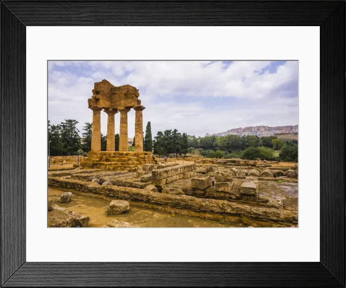 Framed Print : Temple of Castor and Pollux, Valley of the Temples (Valle dei Templi), Agrigento, UNESCO World Heritage Site, Sicily, Italy, Europe Framed Print : Temple of Castor and Pollux, Valley of the Temples (Valle dei Templi), Agrigento, UNESCO World Heritage Site, Sicily, Italy, Europe