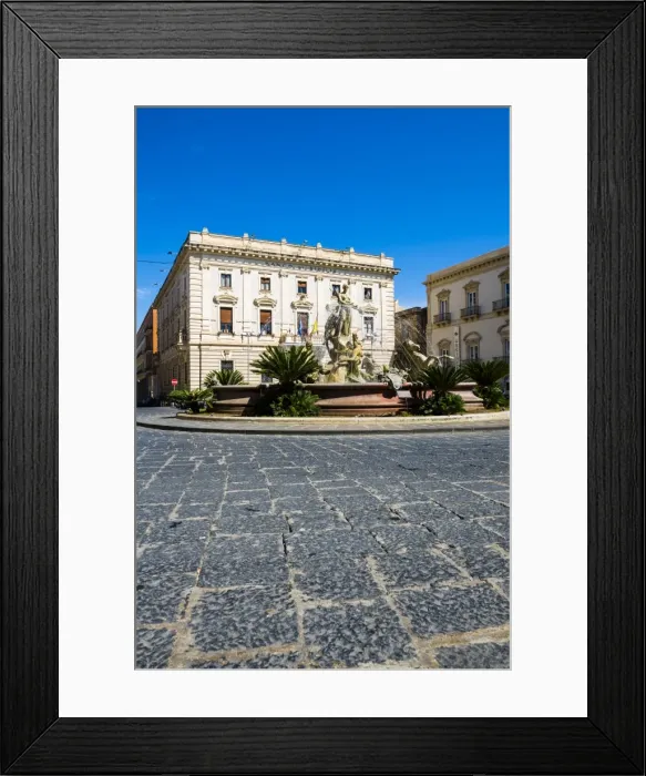 Framed Print : Fountain of Artemis in the middle of the roundabout at Archimedes Square (Piazza Archimede), Ortigia (Ortygia), Syracuse (Siracusa), UNESCO World Heritage Site, Sicily, Italy, Europe Framed Print : Fountain of Artemis in the middle of the roundabout at Archimedes Square (Piazza Archimede), Ortigia (Ortygia), Syracuse (Siracusa), UNESCO World Heritage Site, Sicily, Italy, Europe