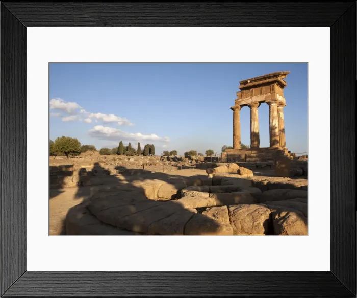 Framed Print : In the Valley of the Temples, Castor and Pollux, symbol of the city, Agrigento, UNESCO World Heritage Site, Sicily, Italy, Europe Framed Print : In the Valley of the Temples, Castor and Pollux, symbol of the city, Agrigento, UNESCO World Heritage Site, Sicily, Italy, Europe