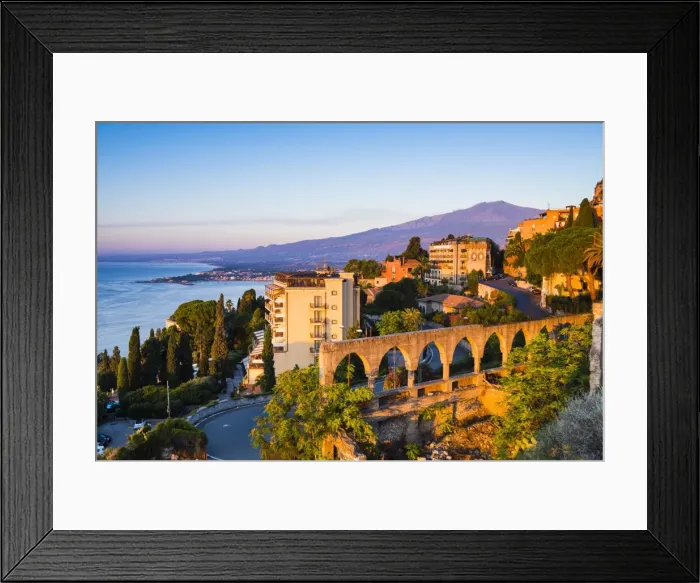 Framed Print : Sunrise hitting the top of Mount Etna volcano, Taormina, East Coast of Sicily, Italy, Mediterranean, Europe e Framed Print : Sunrise hitting the top of Mount Etna volcano, Taormina, East Coast of Sicily, Italy, Mediterranean, Europe e