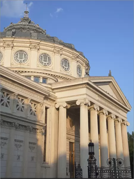 Romanian Athenaeum, Piata Revolutiei, Bucharest, Romania, Europe