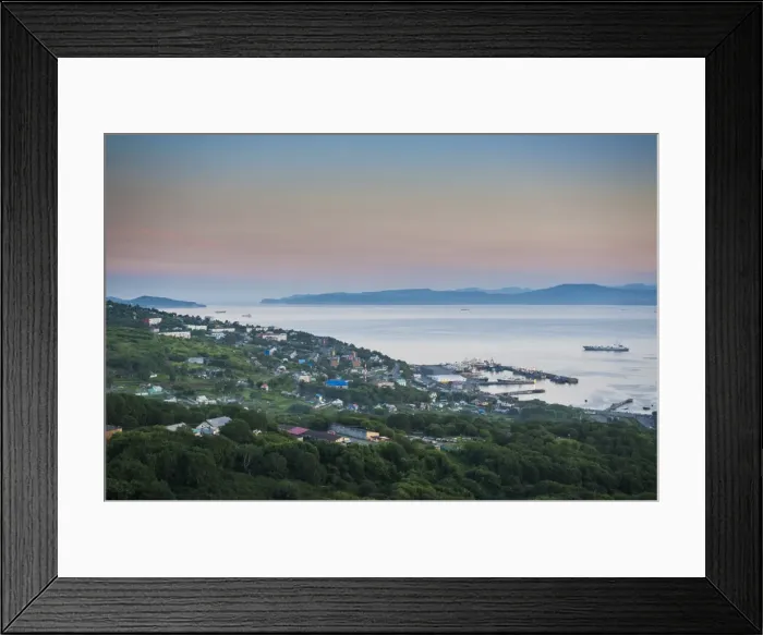 Framed Print : The Avacha Bay near Petropavlovsk-Kamchatsky at sunset, Kamchatka, Russia, Eurasia Framed Print : The Avacha Bay near Petropavlovsk-Kamchatsky at sunset, Kamchatka, Russia, Eurasia