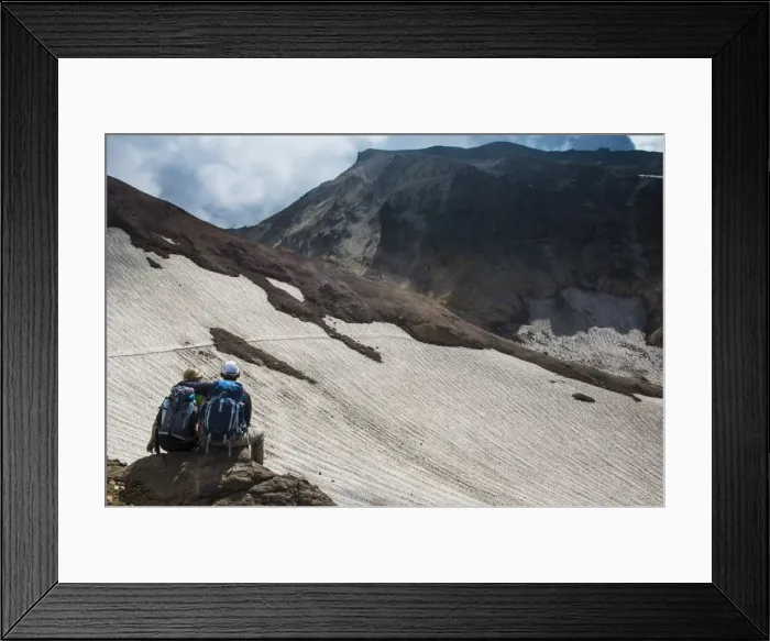 Framed Print : Couple admiring the Mutnovsky volcano, Kamchatka, Russia, Eurasia