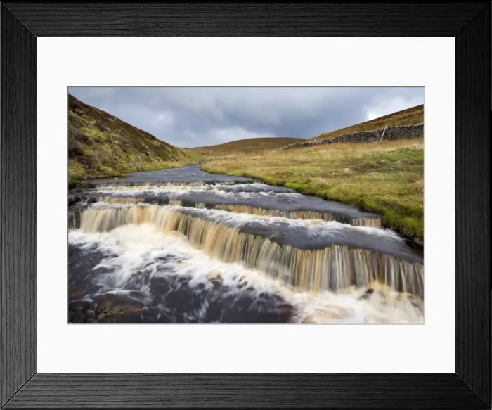 Framed Print : Waterfall in Hull Pot Beck, Horton in Ribblesdale, Yorkshire Dales, Yorkshire, England, United Kingdom, Europe Framed Print : Waterfall in Hull Pot Beck, Horton in Ribblesdale, Yorkshire Dales, Yorkshire, England, United Kingdom, Europe