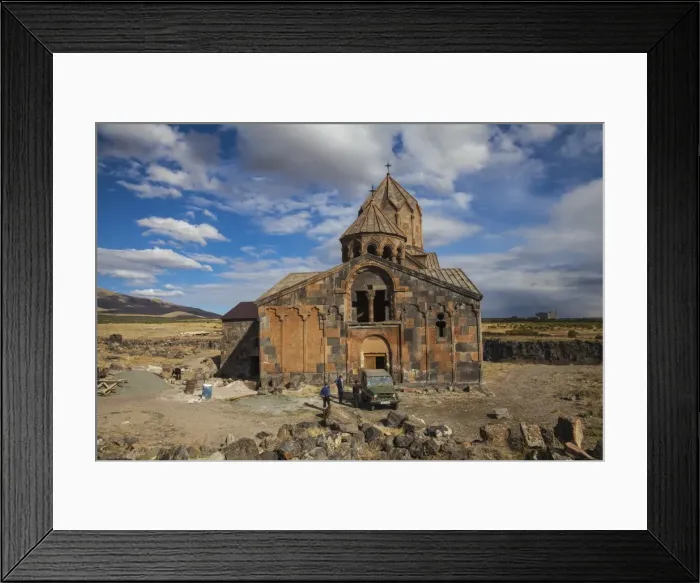 Framed Print : Hovhannavank Church at the edge of the Qasakh River Canyon, Ashtarak, Armenia, Central Asia, Asia Framed Print : Hovhannavank Church at the edge of the Qasakh River Canyon, Ashtarak, Armenia, Central Asia, Asia