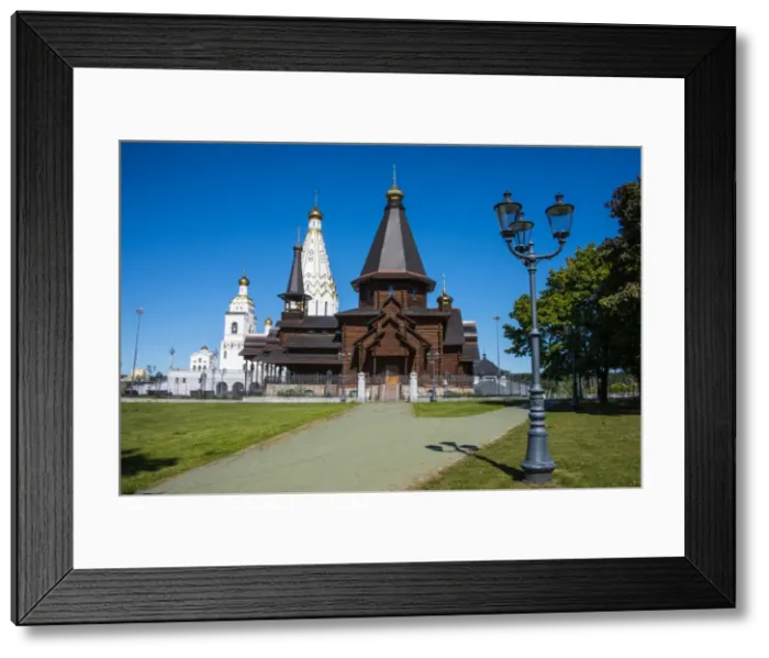 Framed Print : All Saints Orthodox Church in Minsk, Belarus, Europe Framed Print : All Saints Orthodox Church in Minsk, Belarus, Europe
