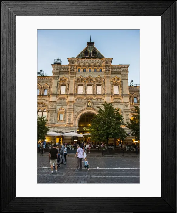 Framed Print : The GUM on Red Square at sunset, Moscow, Russia, Europe Framed Print : The GUM on Red Square at sunset, Moscow, Russia, Europe