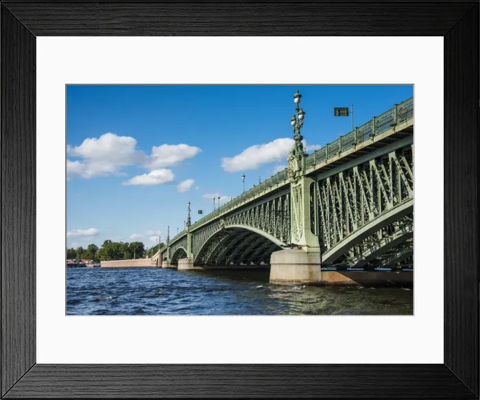 Framed Print : Trinity Bridge, St. Petersburg, Russia, Europe Framed Print : Trinity Bridge, St. Petersburg, Russia, Europe