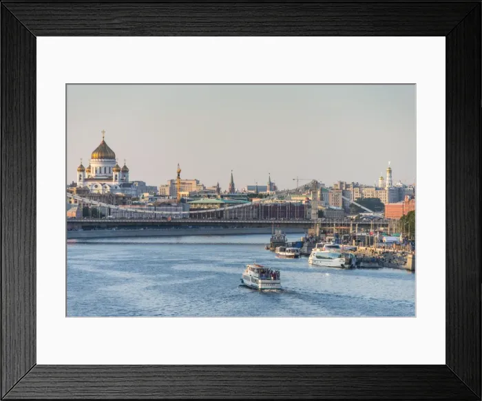 Framed Print : View over Moscow and the Moskva River (Moscow River) at sunset, Russia, Europe Framed Print : View over Moscow and the Moskva River (Moscow River) at sunset, Russia, Europe