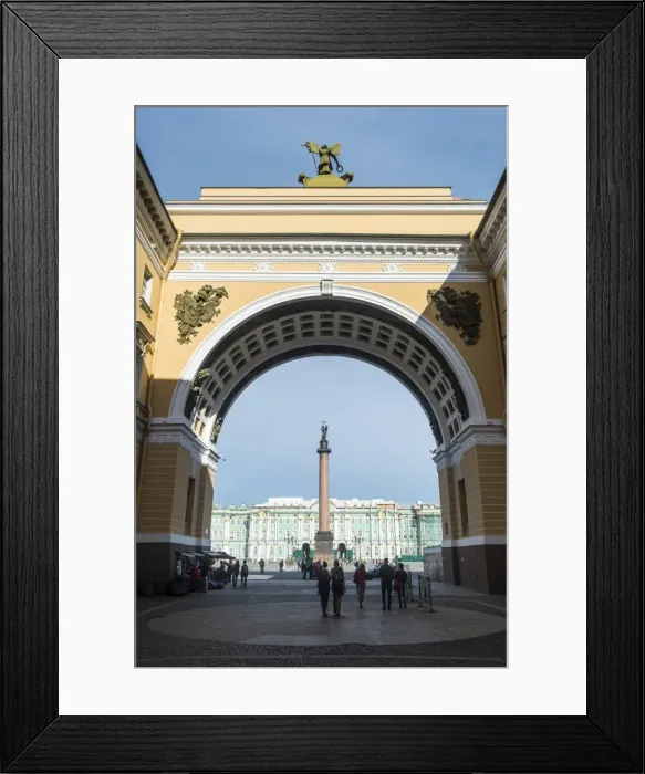 Framed Print : Palace Square with the Alexander Column in front of the Hermitage (Winter Palace), UNESCO World Heritage Site, St. Petersburg, Russia, Europe Framed Print : Palace Square with the Alexander Column in front of the Hermitage (Winter Palace), UNESCO World Heritage Site, St. Petersburg, Russia, Europe
