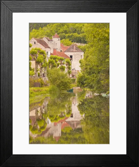 Framed Print : Old houses of the village of Noyers sur Serein reflecting in the River Serein, Yonne, Burgundy, France, Europe Framed Print : Old houses of the village of Noyers sur Serein reflecting in the River Serein, Yonne, Burgundy, France, Europe