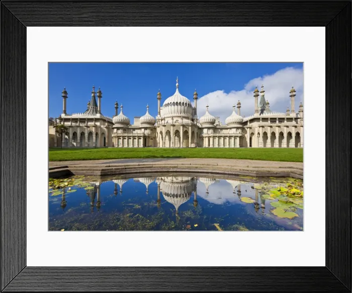 Framed Print : Brighton Royal Pavilion with reflection, Brighton, East Sussex, England, United Kingdom, Europe Framed Print : Brighton Royal Pavilion with reflection, Brighton, East Sussex, England, United Kingdom, Europe