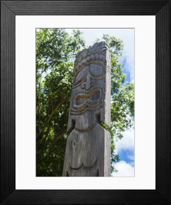 Framed Print : Wooden art statue on the Wailua river. Kauai, Hawaii, United States of America, Pacific Framed Print : Wooden art statue on the Wailua river. Kauai, Hawaii, United States of America, Pacific