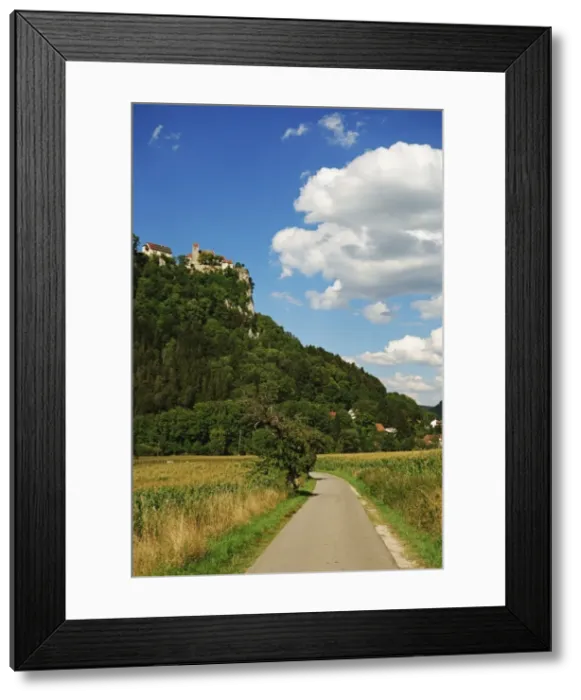 Framed Print : View of Donautal (Danube valley), Schaufelsen and Werenwag Castle, Swabian Alb, Baden-Wurttemberg, Germany, Europe Framed Print : View of Donautal (Danube valley), Schaufelsen and Werenwag Castle, Swabian Alb, Baden-Wurttemberg, Germany, Europe