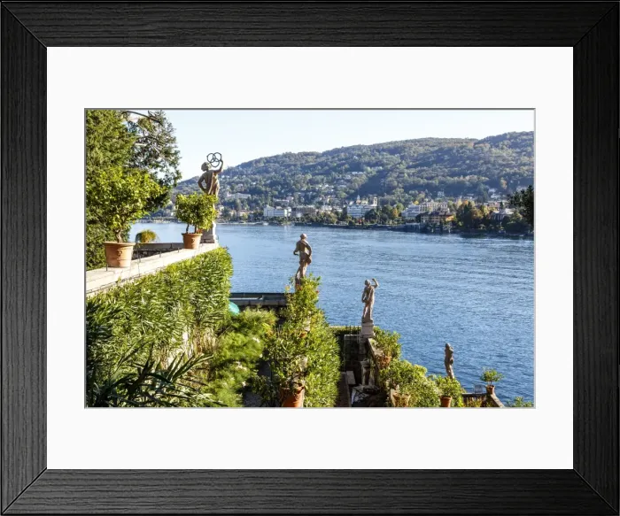 Framed Print : The Borromeos Palace and gardens on Isola Bella, Borromean Islands, Lake Maggiore, Italian Lakes, Piedmont, Italy, Europe Framed Print : The Borromeos Palace and gardens on Isola Bella, Borromean Islands, Lake Maggiore, Italian Lakes, Piedmont, Italy, Europe