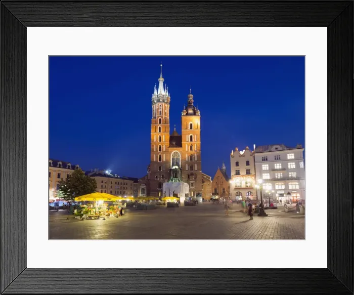 Framed Print : Rynek Glowny (Town Square) and St. Marys Church, Old Town, UNESCO World Heritage Site, Krakow, Malopolska, Poland, Europe Framed Print : Rynek Glowny (Town Square) and St. Marys Church, Old Town, UNESCO World Heritage Site, Krakow, Malopolska, Poland, Europe