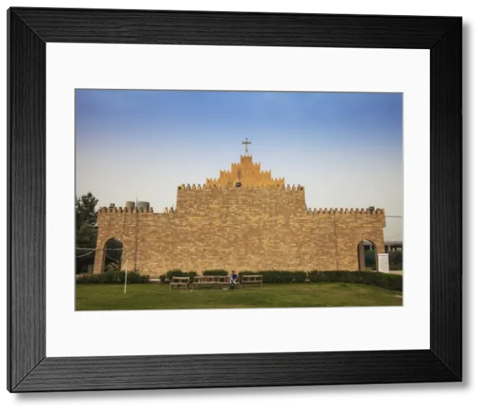 Framed Print : St. Josephs Church, Ankawa, Erbil, Kurdistan, Iraq, Middle East Framed Print : St. Josephs Church, Ankawa, Erbil, Kurdistan, Iraq, Middle East