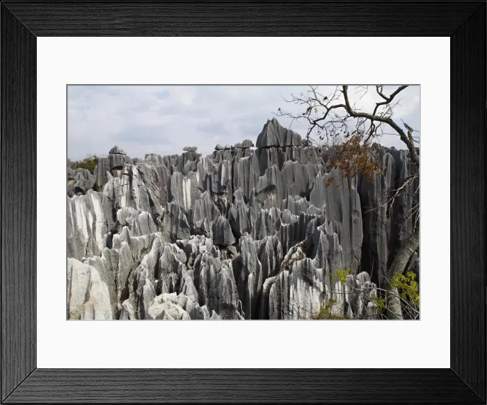 Framed Print : Limestone pinnacles in Shilin, Stone Forest, at Lunan, Yunnan, China, Asia Framed Print : Limestone pinnacles in Shilin, Stone Forest, at Lunan, Yunnan, China, Asia