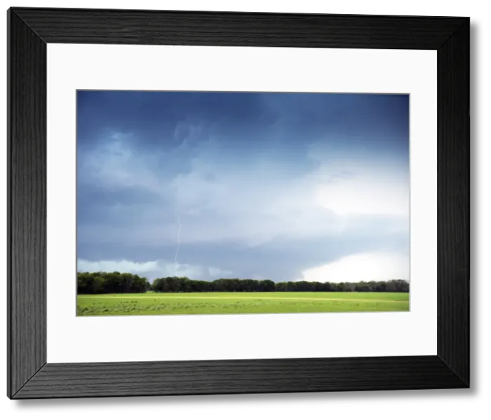Framed Print : Cloud to ground lightning flash or strike, Oklahoma, United States of America, North America Framed Print : Cloud to ground lightning flash or strike, Oklahoma, United States of America, North America