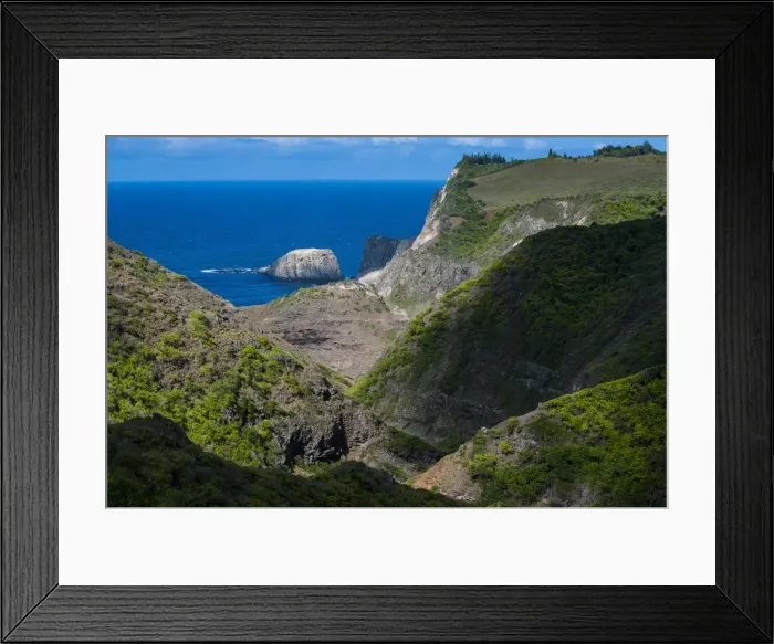 Framed Print : The rugged west Maui landscape and coastline, Maui, Hawaii, United States of America, Pacific Framed Print : The rugged west Maui landscape and coastline, Maui, Hawaii, United States of America, Pacific